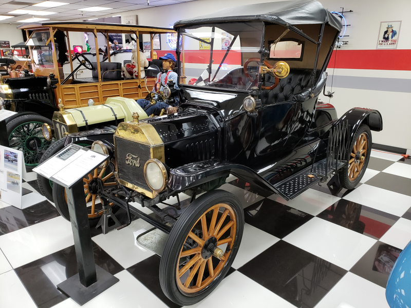 Illustration for article titled A Peek Inside the Martin Auto Museum